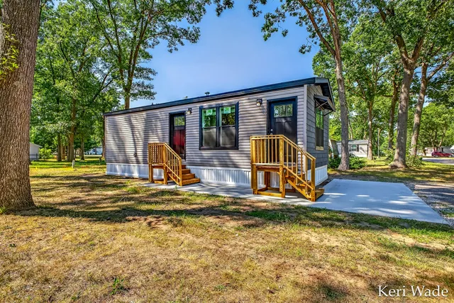 $84,900 | 2340 Beech Lane, Twin Lake, MI 49457