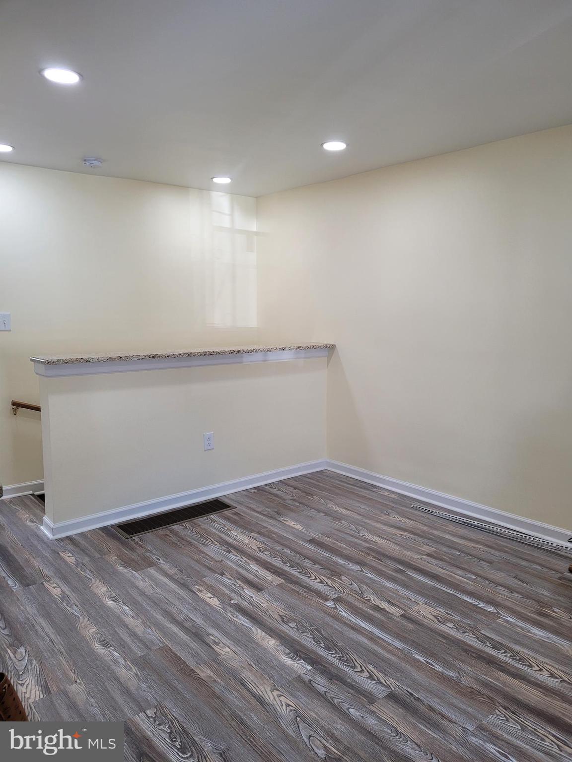 1008 Burnside Road Sharon Hill, PA 19079 - Photo 3 of 16 Gallery Image 3