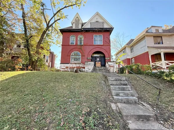 $37,900 | 4762 Labadie Avenue, St. Louis, MO 63115