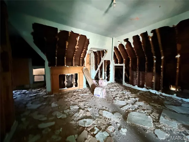 $44,900 | 4762 Labadie Avenue, St. Louis, MO 63115