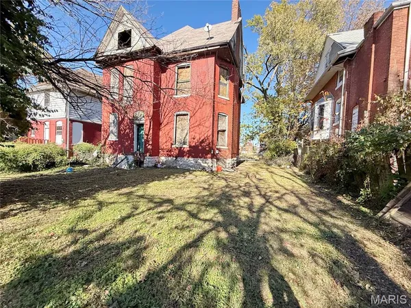 $37,900 | 4762 Labadie Avenue, St. Louis, MO 63115