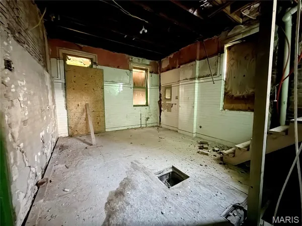 $37,900 | 4762 Labadie Avenue, St. Louis, MO 63115