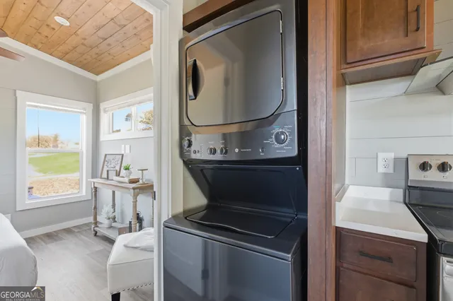 $229,800 | 527 Saunders Road, Franklin, NC 28734