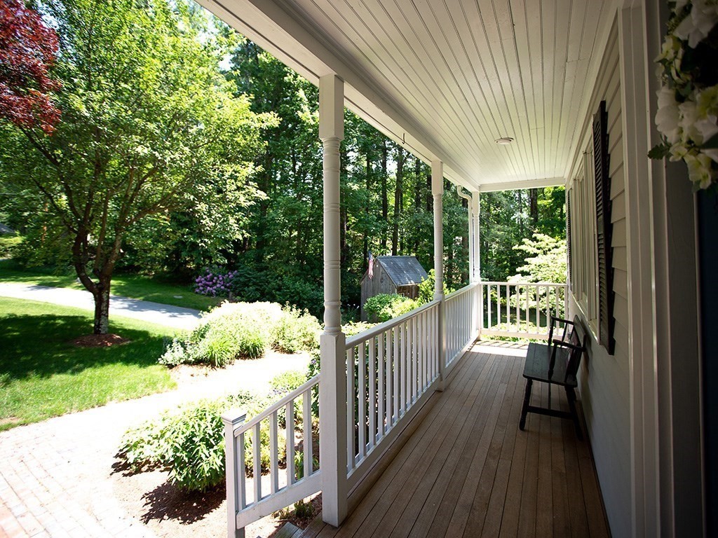 6 Marlboro Road Georgetown, MA 01833 - Photo 9 of 41 Gallery Image 9
