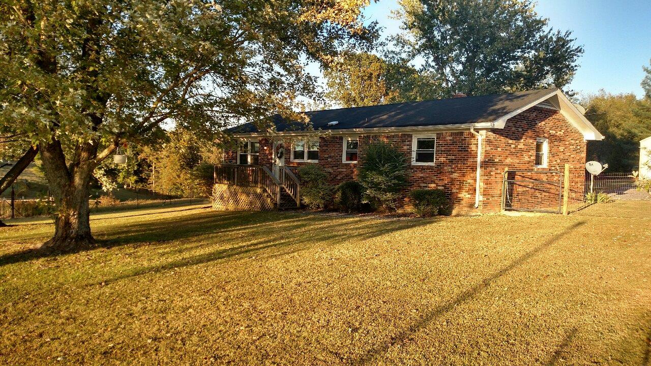 5544 Galen Road Lafayette, TN 37083 - Photo 3 of 23
