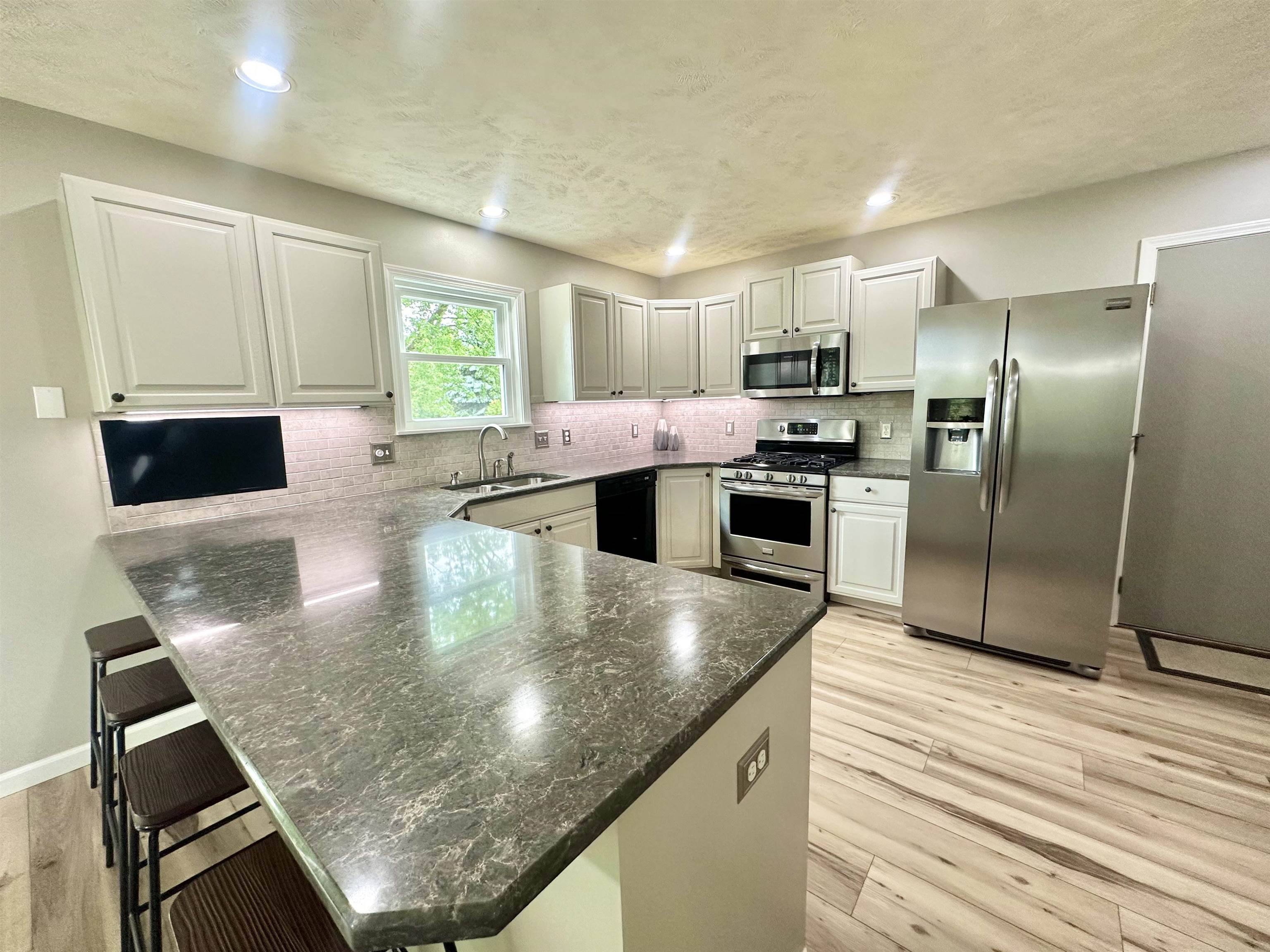1189 Piccadilly Road, Unit LOT: 39 Traverse City, MI 49685 - Photo 12 of 84 Gallery Image 12