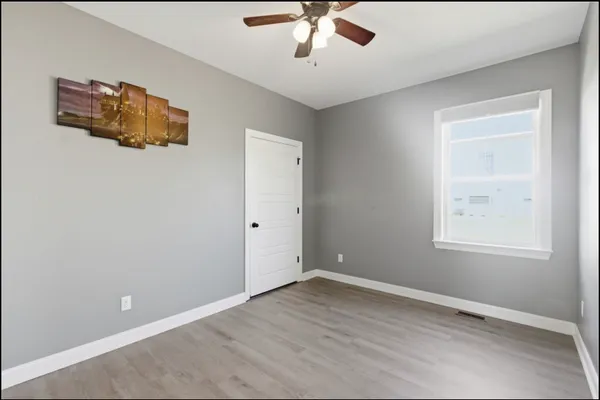 $394,999 | 1030 Oak Drive, White Bluff, TN 37187