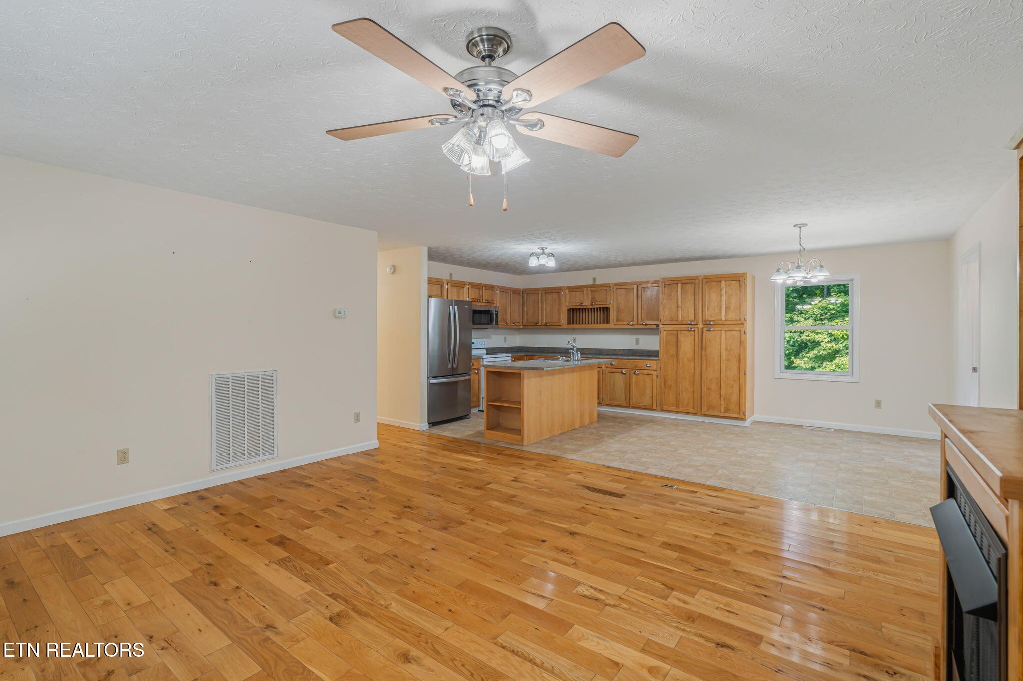 131 Pear Tree Way Del Rio, TN 37727 - Photo 11 of 34 Gallery Image 11