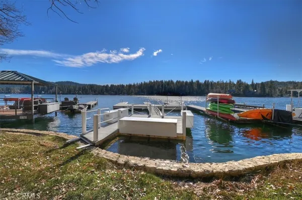 $375,000 | 429 B North Shore Lake, Lake Arrowhead, CA 92352
