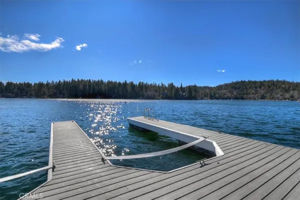 $375,000 | 429 B North Shore Lake, Lake Arrowhead, CA 92352