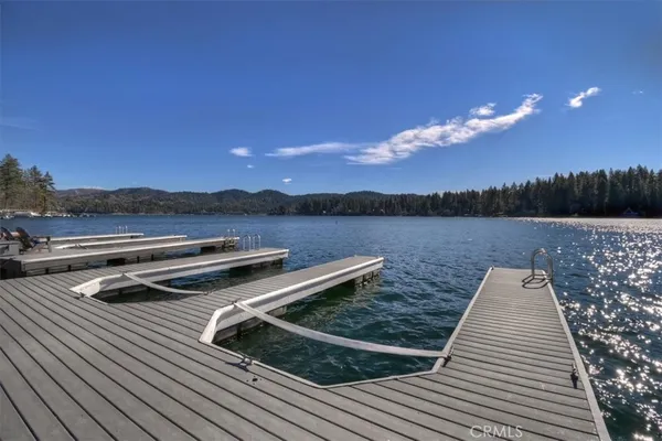$375,000 | 429 B North Shore Lake, Lake Arrowhead, CA 92352