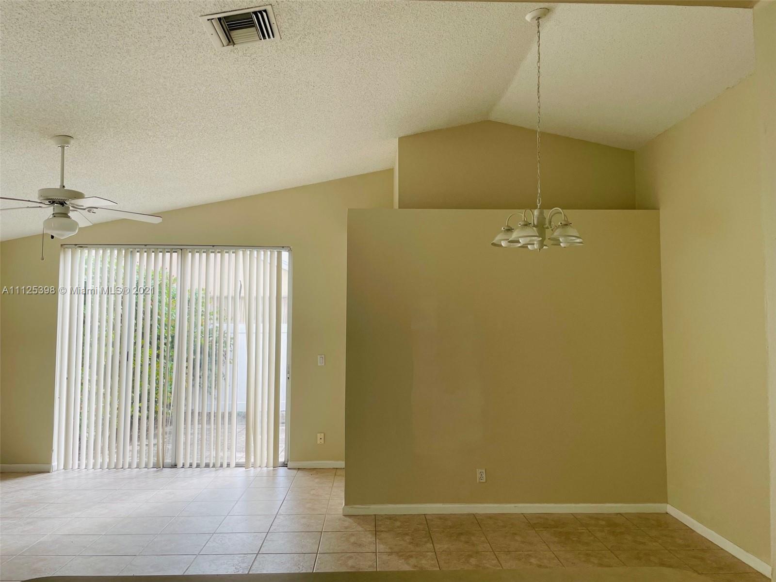1822 Shadow Creek Road Greenacres, FL 33413 - Photo 3 of 10 Gallery Image 3