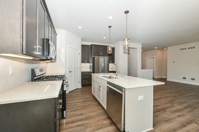 $474,900 | 8302 85th Avenue, Pleasant Prairie, WI 53158