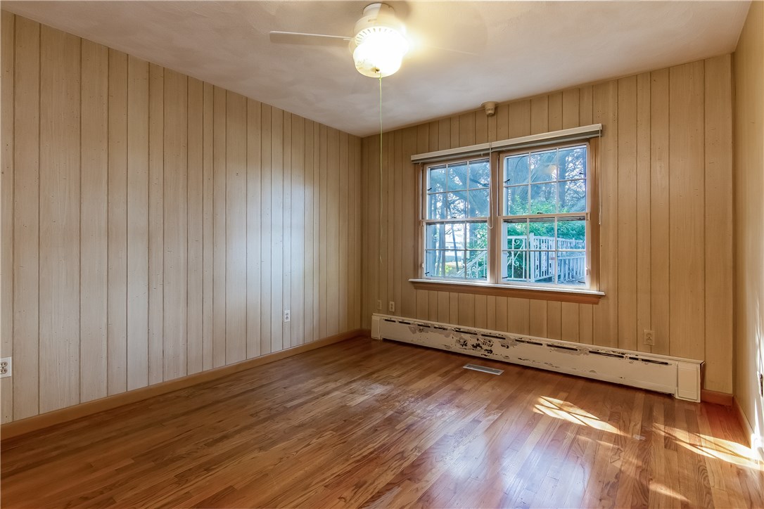 32 Point Road Portsmouth, RI 02871 - Photo 14 of 39 Gallery Image 14