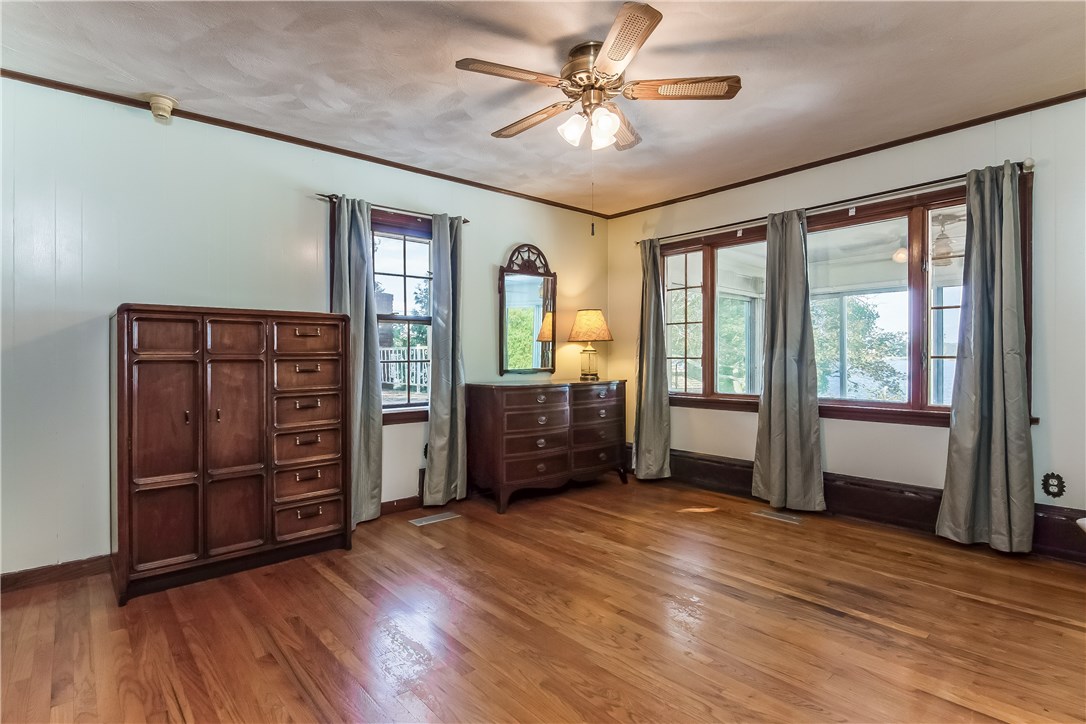 32 Point Road Portsmouth, RI 02871 - Photo 16 of 39 Gallery Image 16
