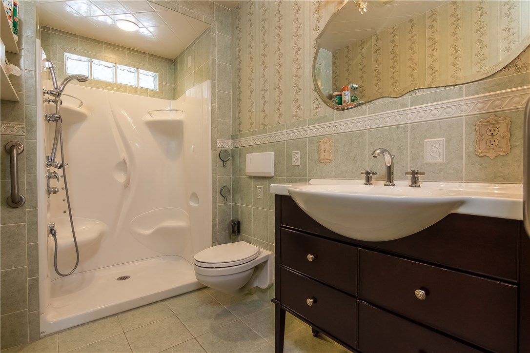 32 Point Road Portsmouth, RI 02871 - Photo 18 of 39 Gallery Image 18