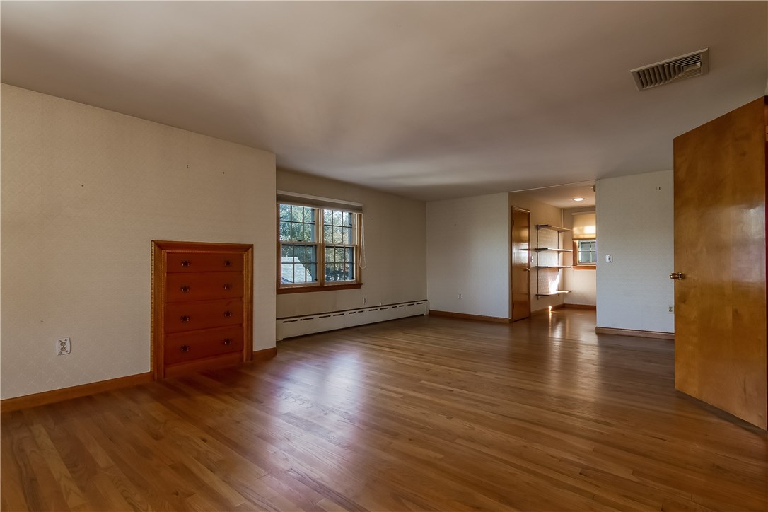 32 Point Road Portsmouth, RI 02871 - Photo 24 of 39 Gallery Image 24