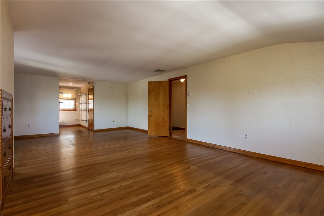 32 Point Road Portsmouth, RI 02871 - Photo 28 of 39 Gallery Image 28