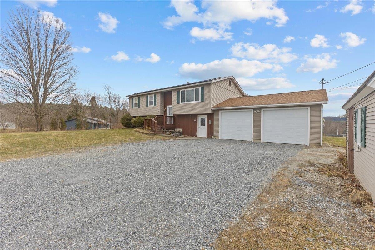 83 Fletcher Road Fairfax, VT 05454 - Photo 4 of 48