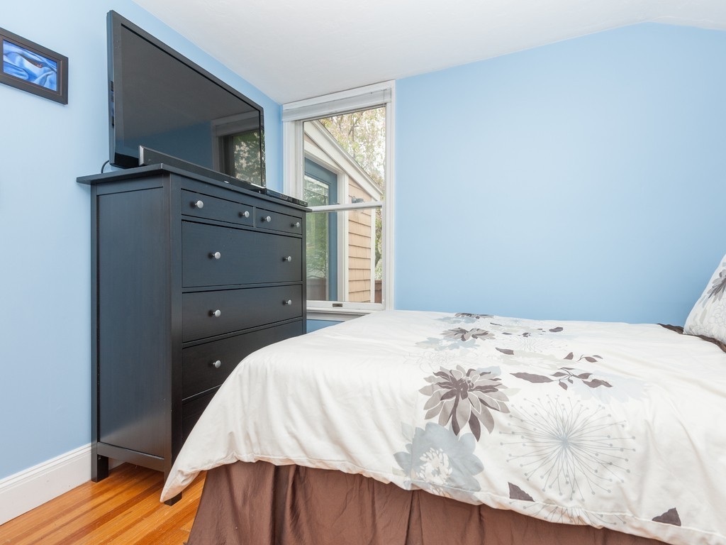 41 R Prospect Street Watertown, MA 02472 - Photo 11 of 30 Gallery Image 11