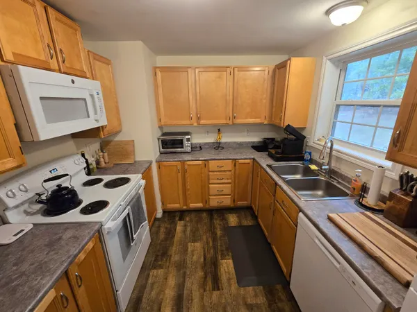 $299,950 | Undisclosed Address, Bucksport, ME 04416