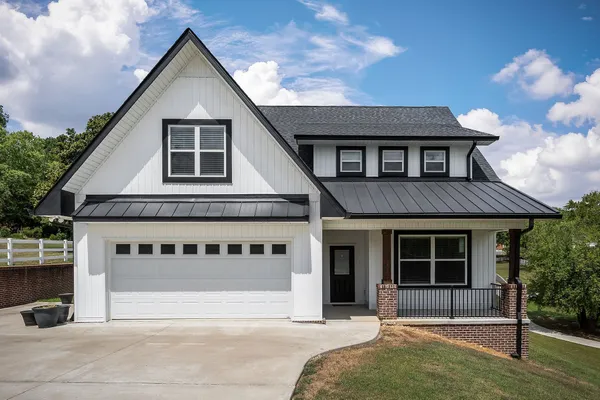 $450,000 | 733 Jackson Avenue, Carthage, TN 37030