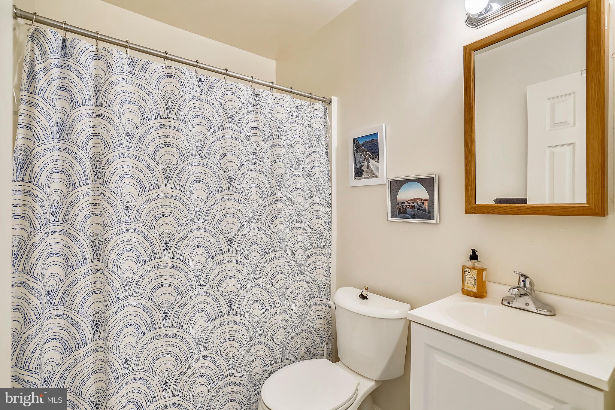 3023 Tarpon Road Riva, MD 21140 - Photo 12 of 33 MAIN LEVEL HALL BATH