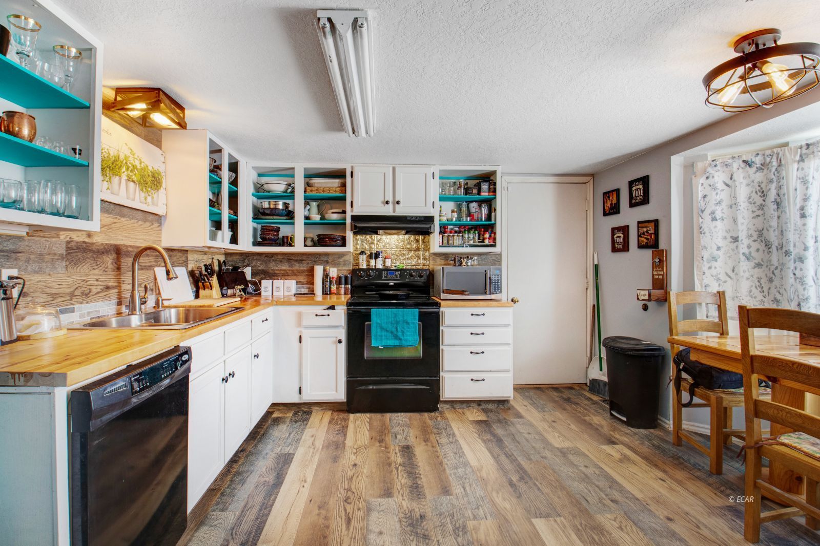 273 Springfield Parkway Spring Creek, NV 89815 - Photo 3 of 19 Gallery Image 3