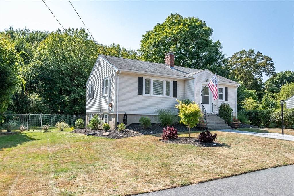 75 Tower Street Dedham, MA 02026 - Photo 19 of 25 Gallery Image 19