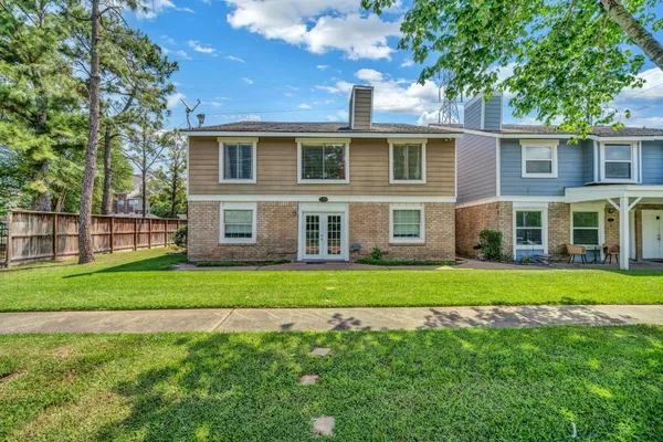 $1,400 | 770 Memorial Mews Street, Unit C, Houston, TX 77079