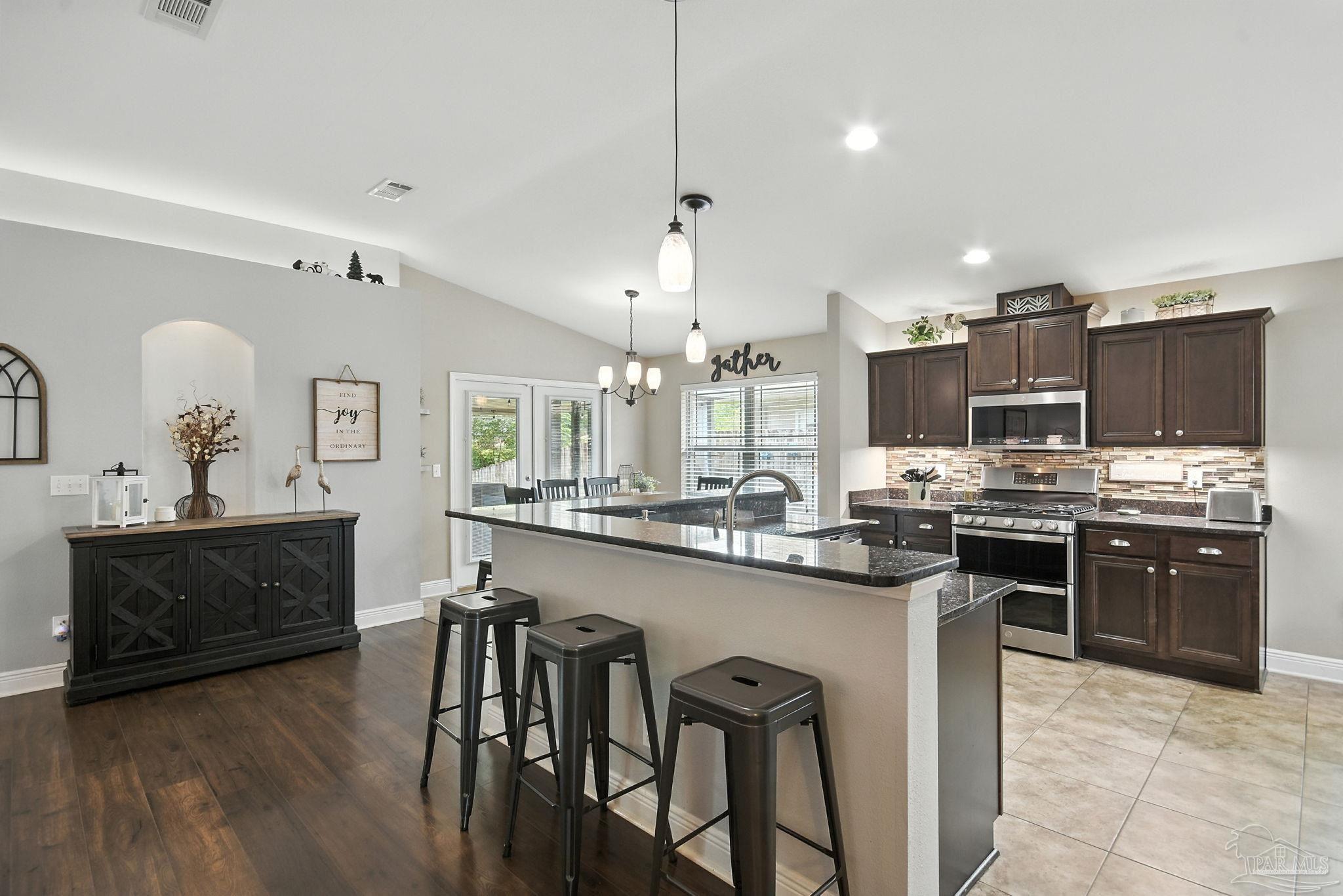 2587 Fiddlers Circle Cantonment, FL 32533 - Photo 16 of 66