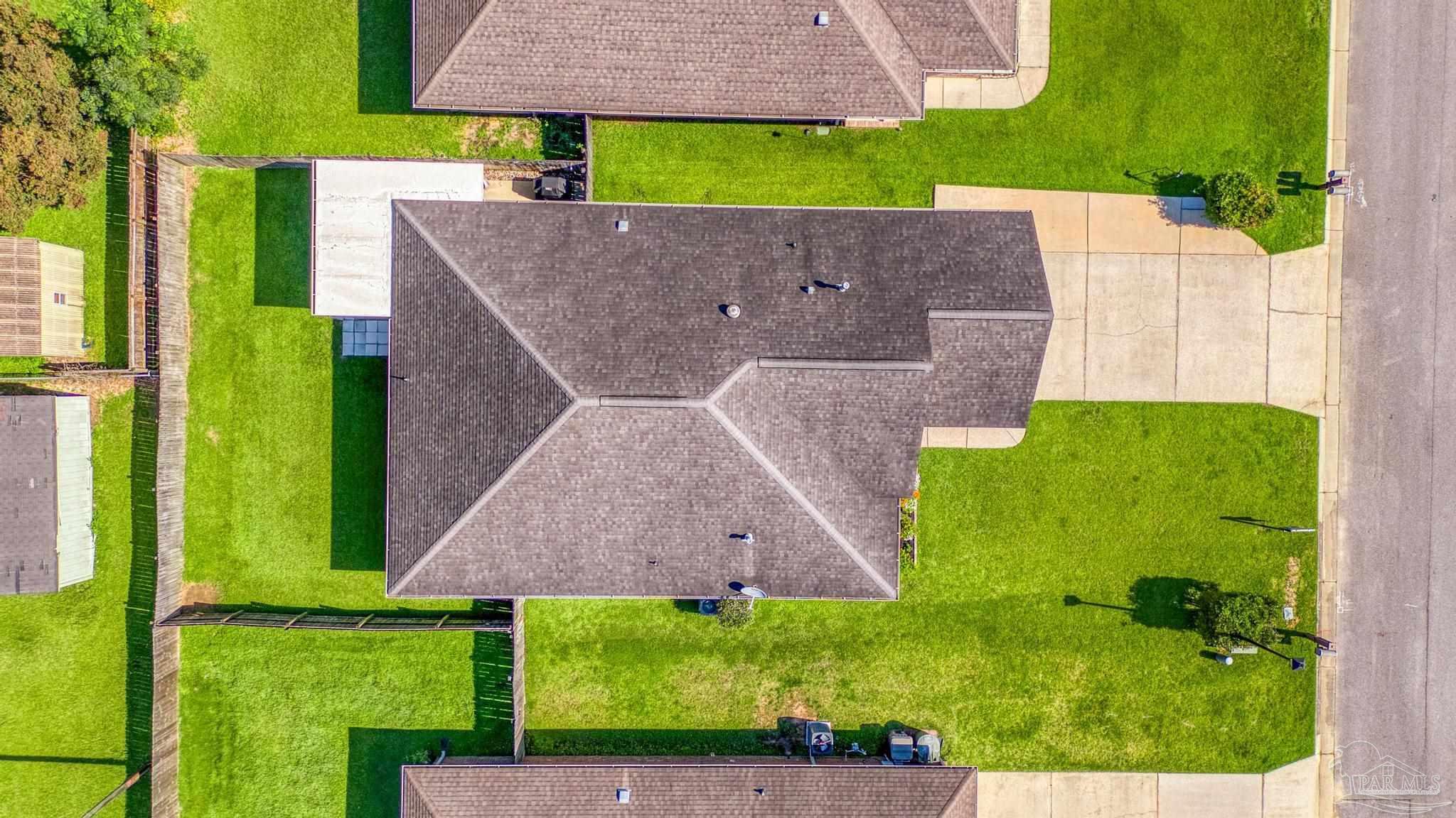 2587 Fiddlers Circle Cantonment, FL 32533 - Photo 63 of 66 an aerial view of a house