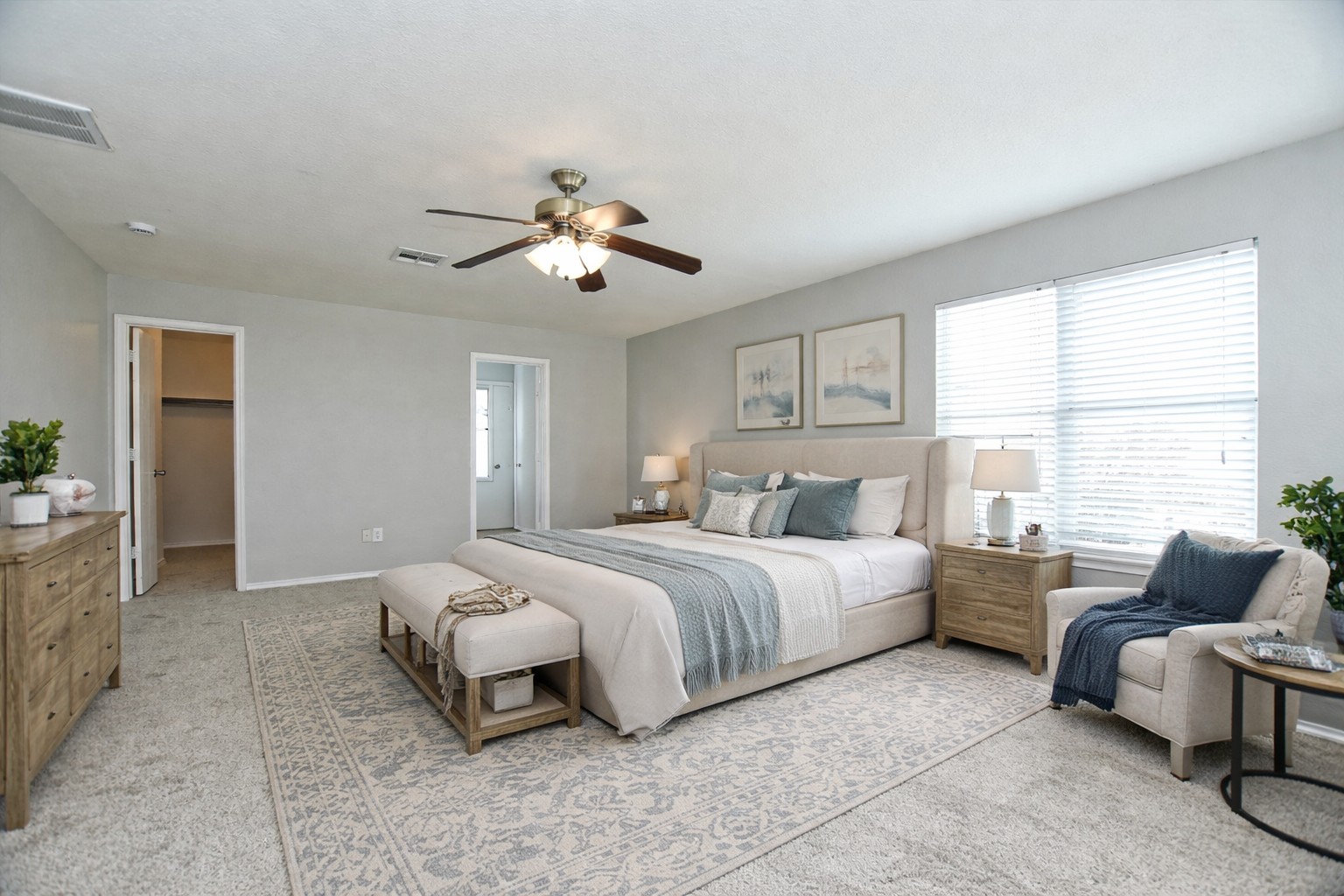 102 Blanco Woods Boulevard Elgin, TX 78621 - Photo 11 of 31 Virtually staged primary suite