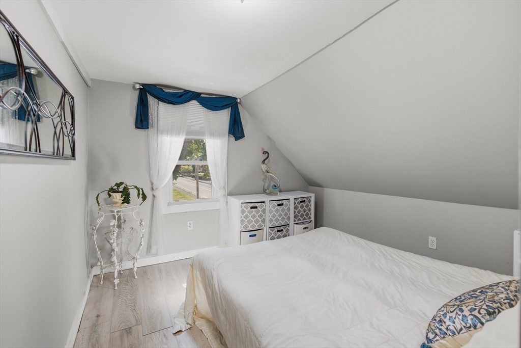 53 Wareham Street Middleboro, MA 02346 - Photo 26 of 33