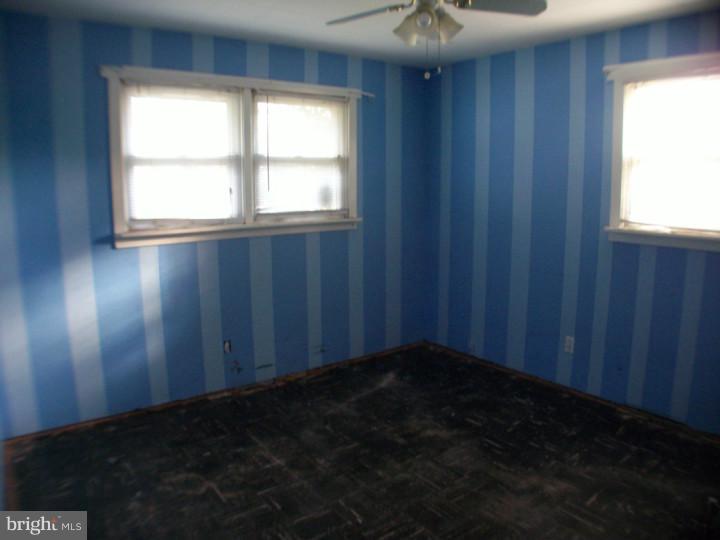 20 Livingstone Road Sewell, NJ 08080 - Photo 13 of 19
