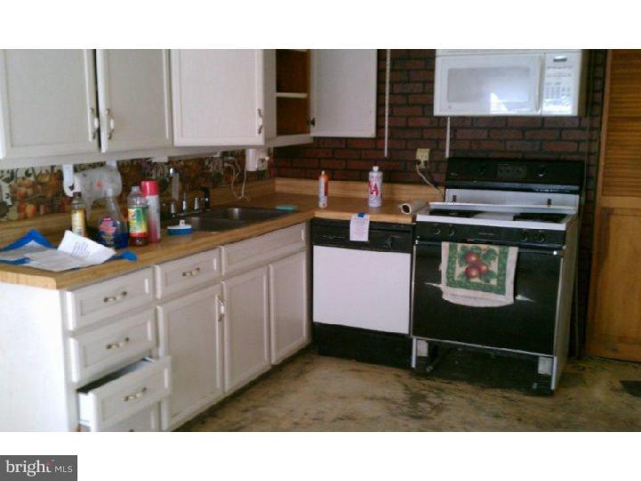 20 Livingstone Road Sewell, NJ 08080 - Photo 8 of 19