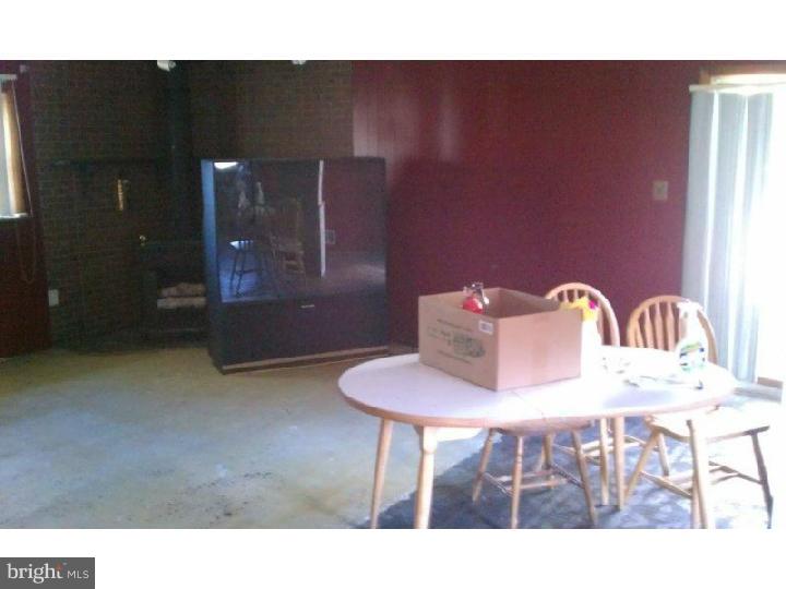 20 Livingstone Road Sewell, NJ 08080 - Photo 10 of 19