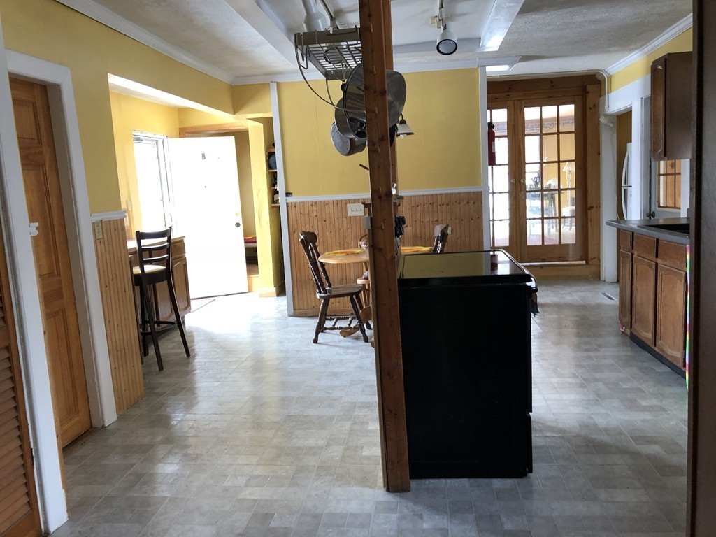 249 Spring Street Athol, MA 01331 - Photo 5 of 23 Gallery Image 5