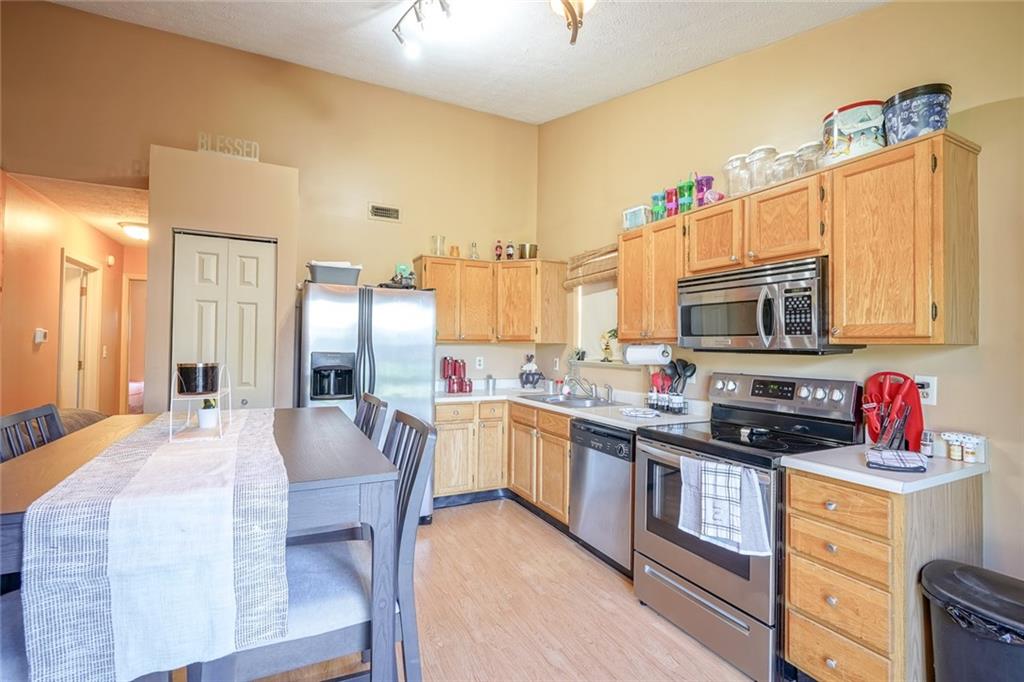 1535 Rhett Drive Anderson, IN 46013 - Photo 12 of 36 Gallery Image 12