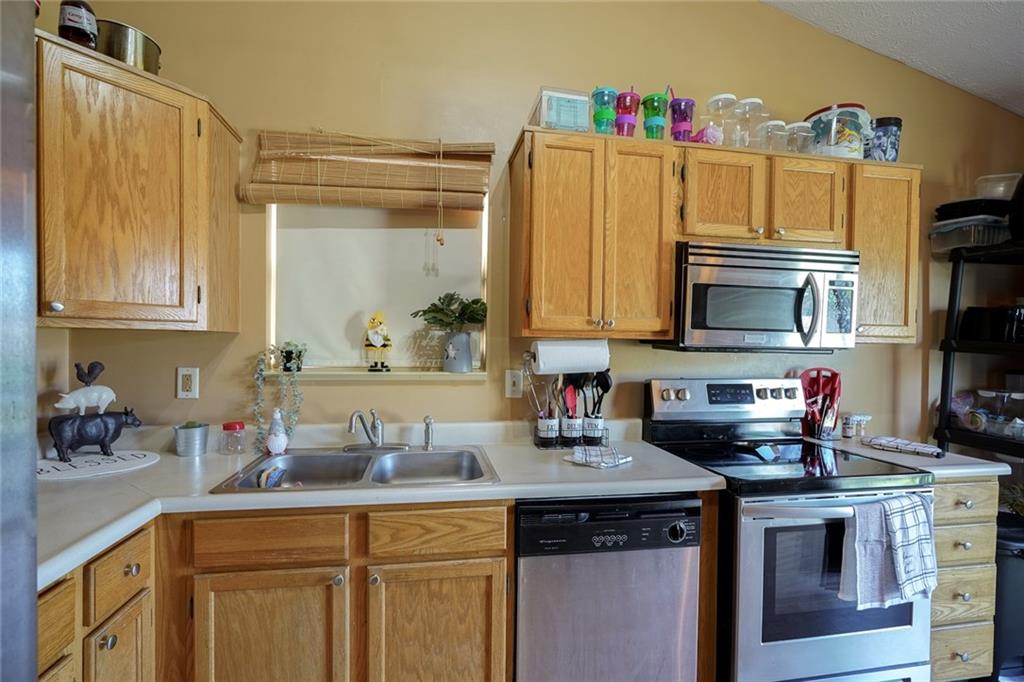 1535 Rhett Drive Anderson, IN 46013 - Photo 10 of 36 Gallery Image 10