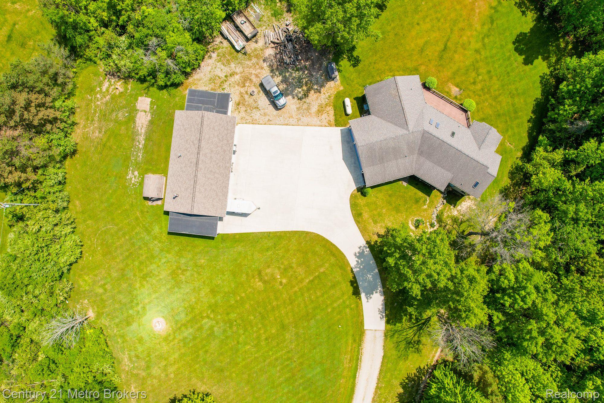 5851 Lippincott Road Lapeer, MI 48446 - Photo 10 of 44 Gallery Image 10