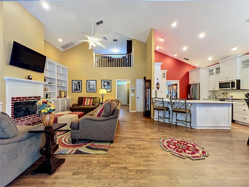2433 Stoneview Road Orlando, FL 32806 - Photo 24 of 79