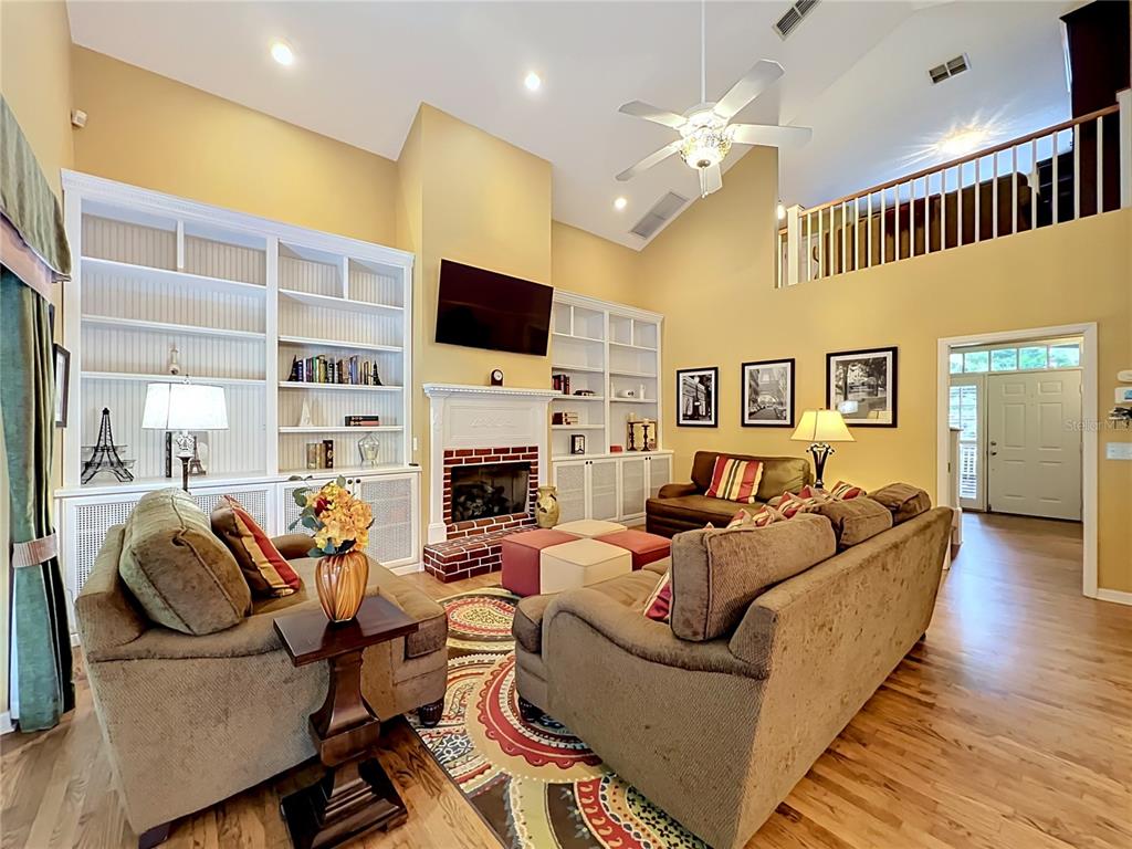 2433 Stoneview Road Orlando, FL 32806 - Photo 25 of 79
