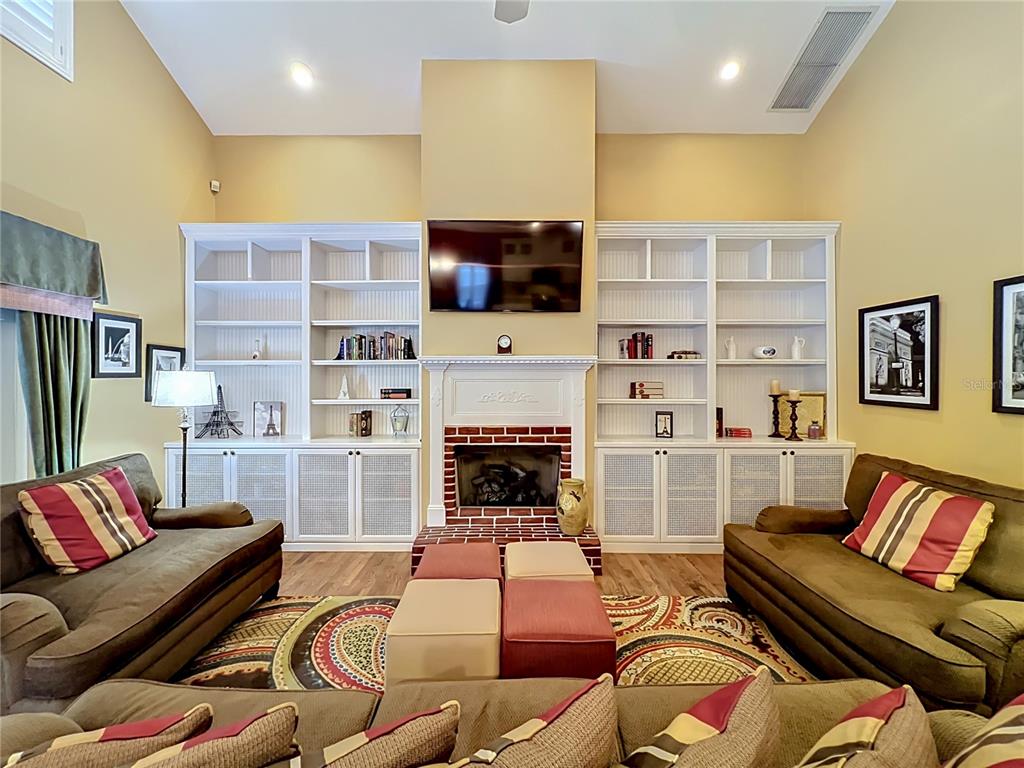2433 Stoneview Road Orlando, FL 32806 - Photo 26 of 79