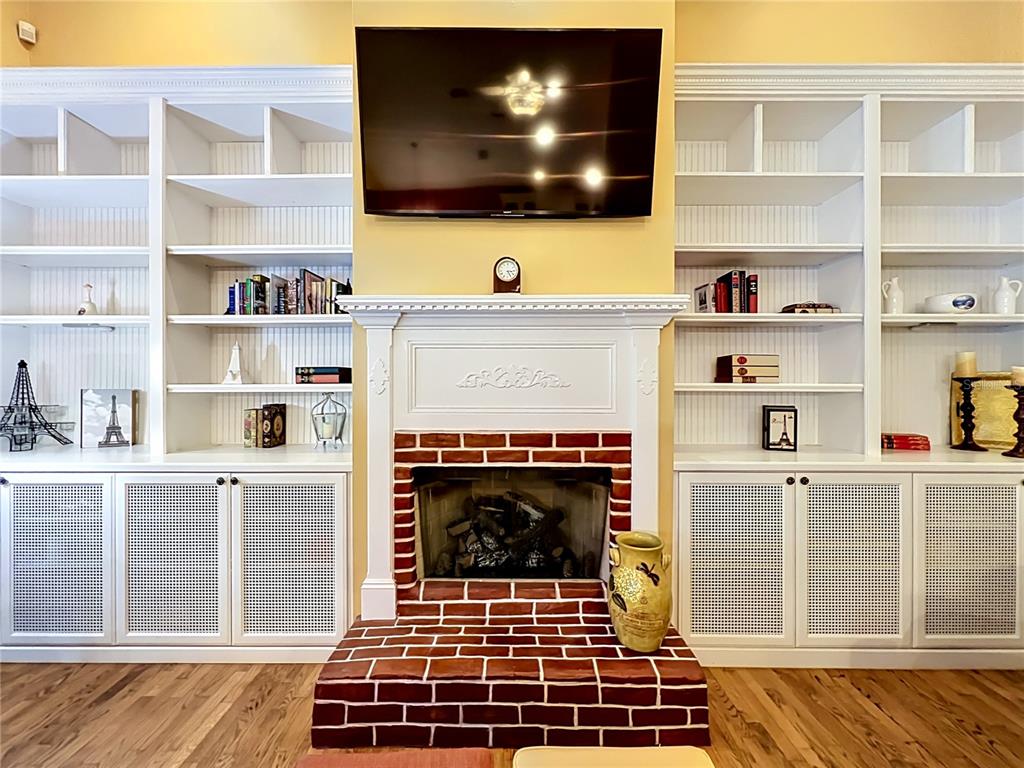 2433 Stoneview Road Orlando, FL 32806 - Photo 28 of 79