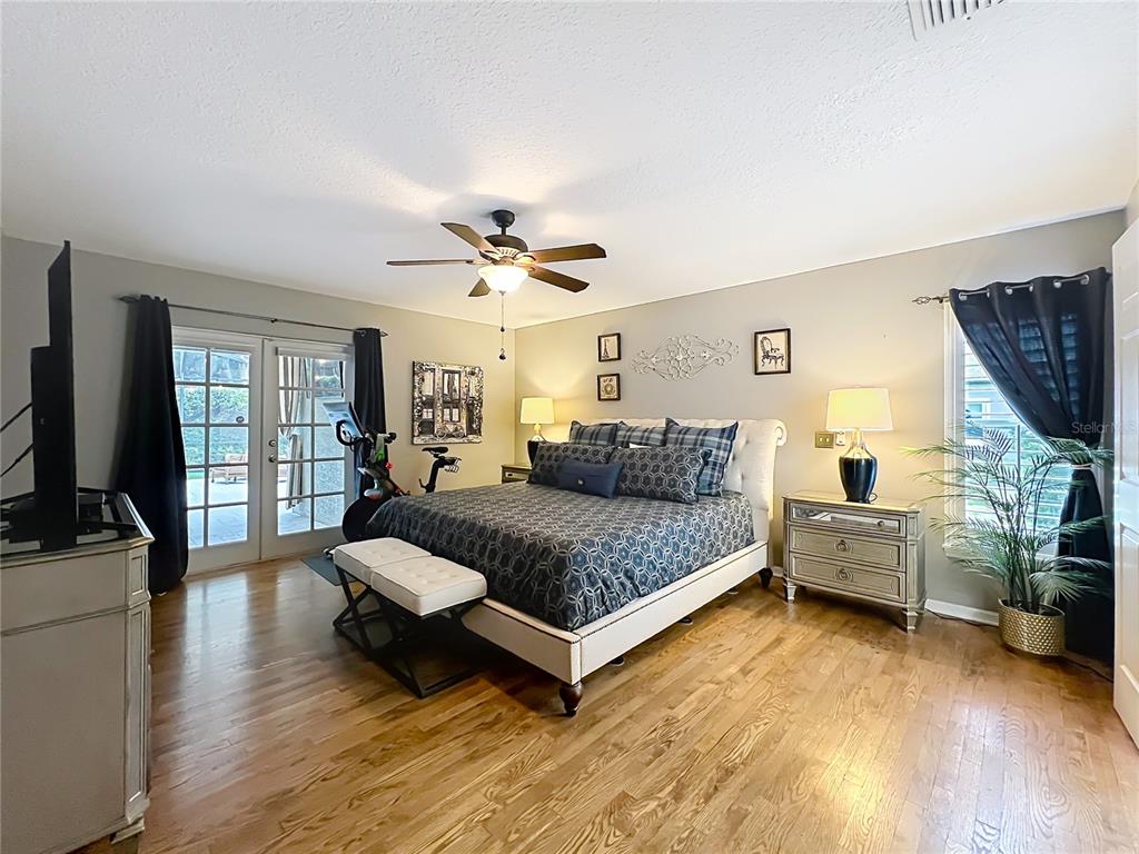 2433 Stoneview Road Orlando, FL 32806 - Photo 31 of 79