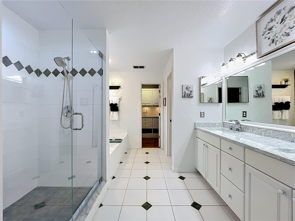 2433 Stoneview Road Orlando, FL 32806 - Photo 33 of 79