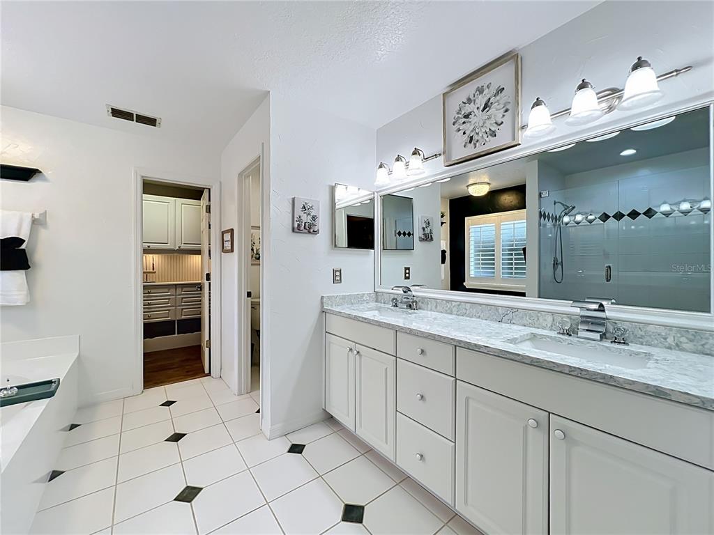 2433 Stoneview Road Orlando, FL 32806 - Photo 34 of 79