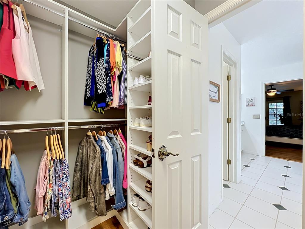 2433 Stoneview Road Orlando, FL 32806 - Photo 40 of 79