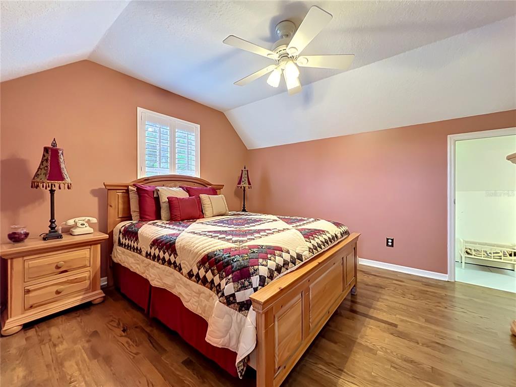 2433 Stoneview Road Orlando, FL 32806 - Photo 45 of 79
